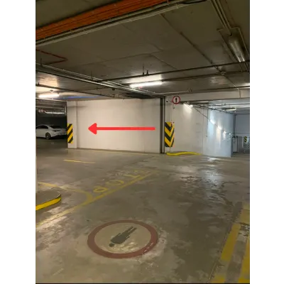 Instrukcja jak trafić na miejsce parkingowe